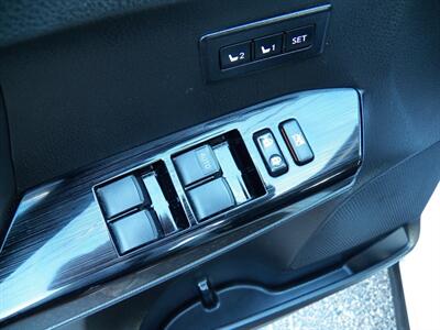 2016 Toyota RAV4 Hybrid Limited  AWD - Photo 19 - Mishawaka, IN 46545