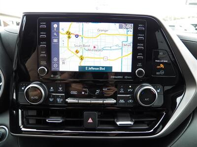2020 Toyota Highlander XLE AWD - Photo 24 - Mishawaka, IN 46545