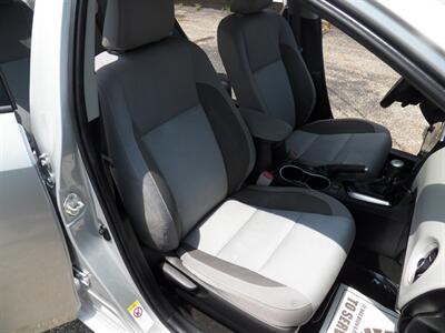 2017 Toyota Corolla LE - Photo 11 - Mishawaka, IN 46545