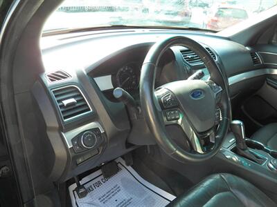 2017 Ford Explorer XLT  AWD - Photo 11 - Mishawaka, IN 46545