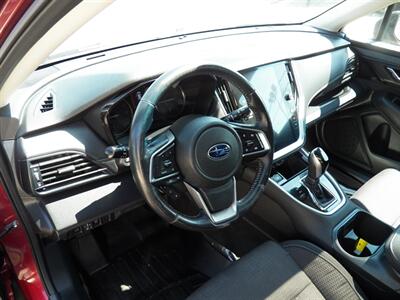 2022 Subaru Outback Premium  AWD - Photo 7 - Mishawaka, IN 46545