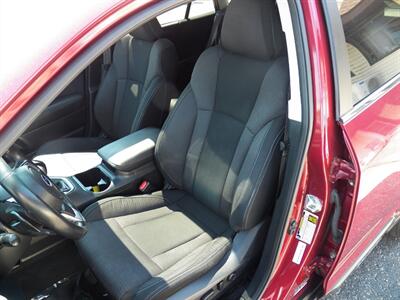 2022 Subaru Outback Premium  AWD - Photo 8 - Mishawaka, IN 46545