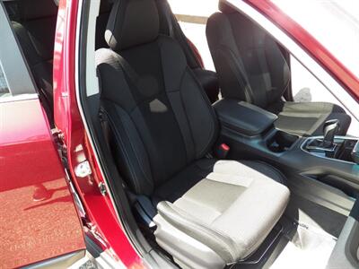 2022 Subaru Outback Premium  AWD - Photo 13 - Mishawaka, IN 46545