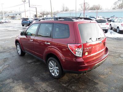 2012 Subaru Forester 2.5X Premium  AWD - Photo 5 - Mishawaka, IN 46545