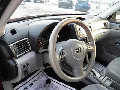 2012 Subaru Forester 2.5X Premium  AWD - Photo 11 - Mishawaka, IN 46545