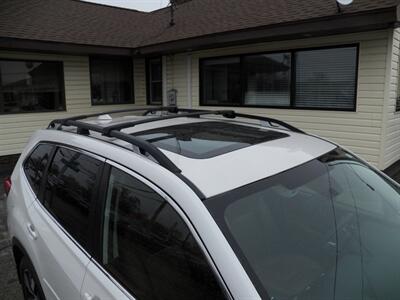 2020 Subaru Forester Touring  AWD - Photo 7 - Mishawaka, IN 46545