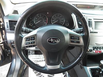 2012 Subaru Outback 2.5i Premium AWD - Photo 16 - Mishawaka, IN 46545