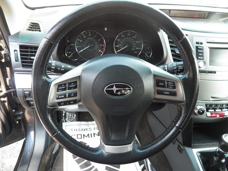 2012 Subaru Outback 2.5i Premium AWD - Photo 16 - Mishawaka, IN 46545