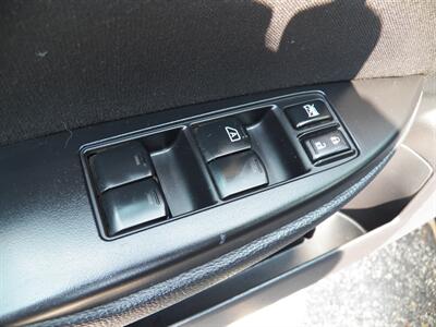 2012 Subaru Outback 2.5i Premium AWD - Photo 15 - Mishawaka, IN 46545