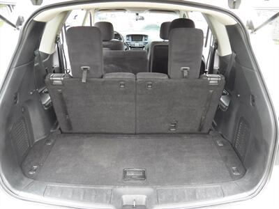 2013 Nissan Pathfinder SV  4x4 - Photo 9 - Mishawaka, IN 46545