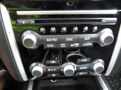 2013 Nissan Pathfinder SV  4x4 - Photo 19 - Mishawaka, IN 46545