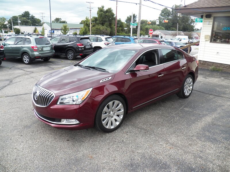 2016 Buick LaCrosse Leather AWD - Photo 4 - Mishawaka, IN 46545