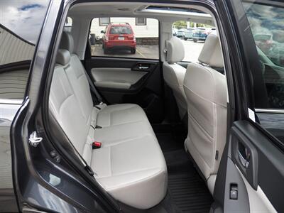 2014 Subaru Forester 2.5i Limited AWD - Photo 11 - Mishawaka, IN 46545
