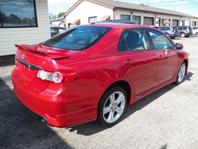 2013 Toyota Corolla S - Photo 4 - Mishawaka, IN 46545