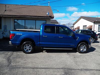 2024 Ford F-150 XLT   - Photo 2 - Mishawaka, IN 46545