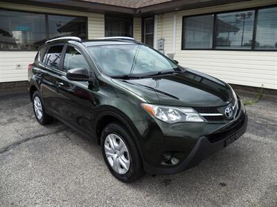 2013 Toyota RAV4 LE  AWD - Photo 2 - Mishawaka, IN 46545