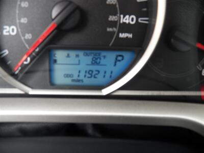 2013 Toyota RAV4 LE  AWD - Photo 22 - Mishawaka, IN 46545