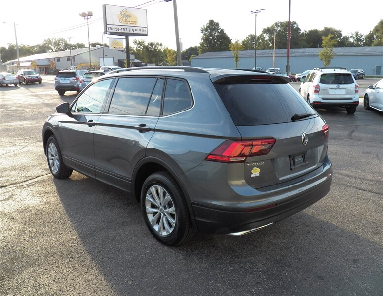 2019 Volkswagen Tiguan S photo 4