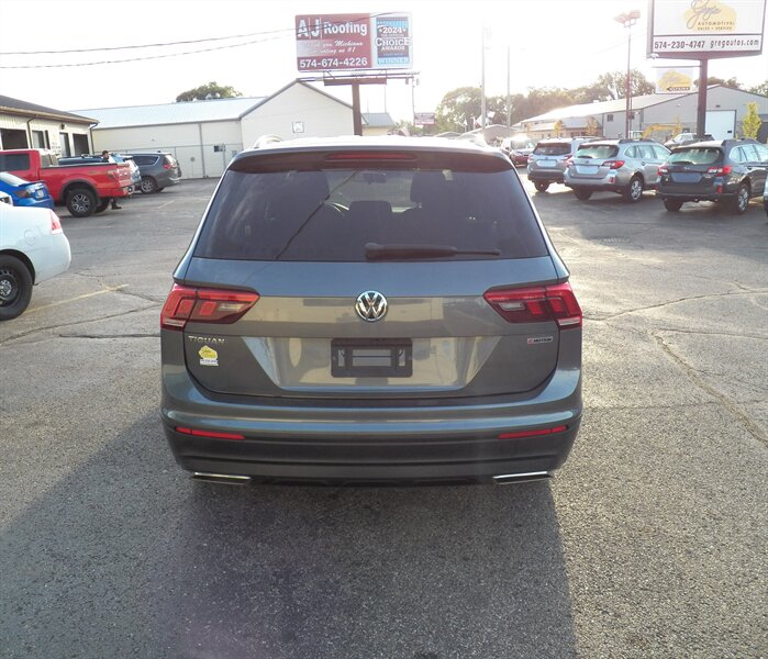 2019 Volkswagen Tiguan S photo 3