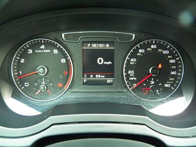 2018 Audi Q3 2.0T quattro Premium Plus  AWD - Photo 19 - Mishawaka, IN 46545