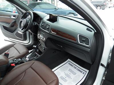 2018 Audi Q3 2.0T quattro Premium Plus  AWD - Photo 14 - Mishawaka, IN 46545