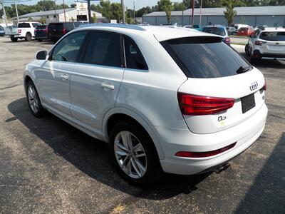 2018 Audi Q3 2.0T quattro Premium Plus  AWD - Photo 3 - Mishawaka, IN 46545