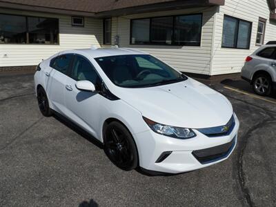 2017 Chevrolet Volt LT   - Photo 1 - Mishawaka, IN 46545