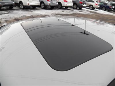 2023 Hyundai ELANTRA N   - Photo 9 - Mishawaka, IN 46545