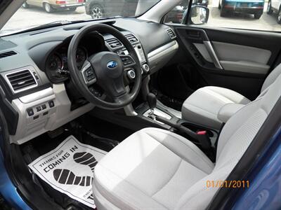 2016 Subaru Forester 2.5i Premium AWD - Photo 7 - Mishawaka, IN 46545