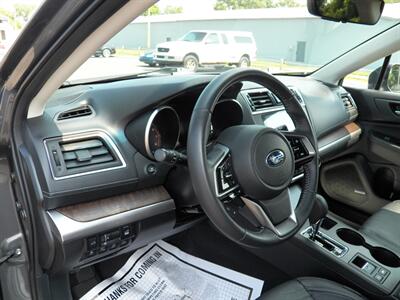 2016 Subaru Outback 2.5i Limited  AWD - Photo 11 - Mishawaka, IN 46545