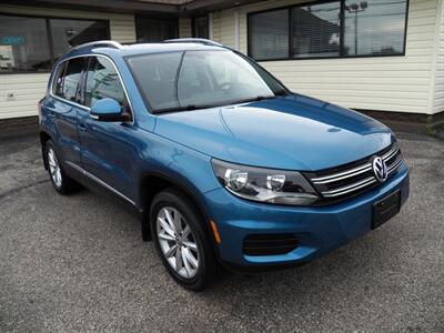 2017 Volkswagen Tiguan 2.0T Wolfsburg Edition 4M  AWD SUV