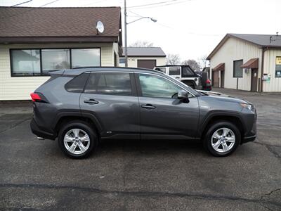 2020 Toyota RAV4 Hybrid LE  AWD - Photo 2 - Mishawaka, IN 46545