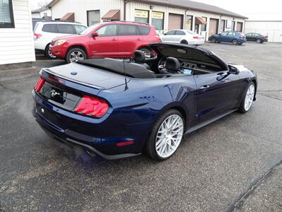 2018 Ford Mustang EcoBoost Premium   - Photo 12 - Mishawaka, IN 46545