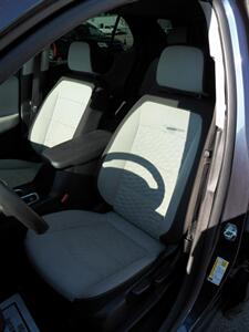 2018 Chevrolet Equinox LS   - Photo 10 - Mishawaka, IN 46545