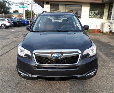 2017 Subaru Forester 2.5i Touring AWD - Photo 5 - Mishawaka, IN 46545