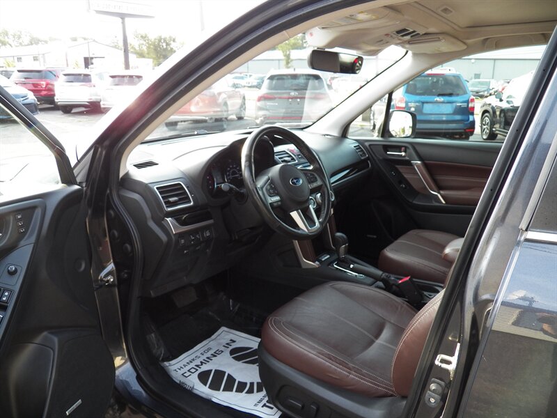 2017 Subaru Forester 2.5i Touring AWD - Photo 8 - Mishawaka, IN 46545