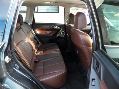 2017 Subaru Forester 2.5i Touring AWD - Photo 12 - Mishawaka, IN 46545