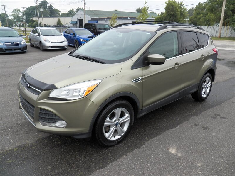2013 Ford Escape SE - Photo 1 - Mishawaka, IN 46545