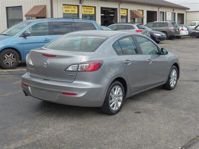 2012 Mazda Mazda3 i Touring   - Photo 3 - Mishawaka, IN 46545