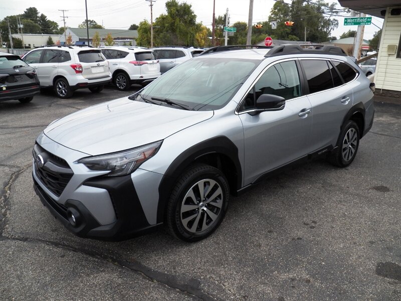 2023 Subaru Outback Premium  AWD