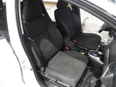 2015 Honda Fit LX - Photo 12 - Mishawaka, IN 46545