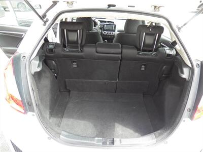 2015 Honda Fit LX - Photo 10 - Mishawaka, IN 46545