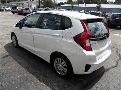 2015 Honda Fit LX - Photo 3 - Mishawaka, IN 46545
