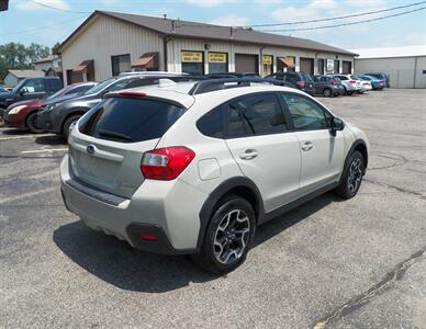 2016 Subaru Crosstrek 2.0i Limited  AWD - Photo 3 - Mishawaka, IN 46545