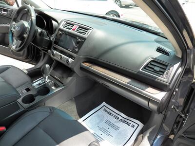 2017 Subaru Outback 2.5i Limited  AWD - Photo 16 - Mishawaka, IN 46545