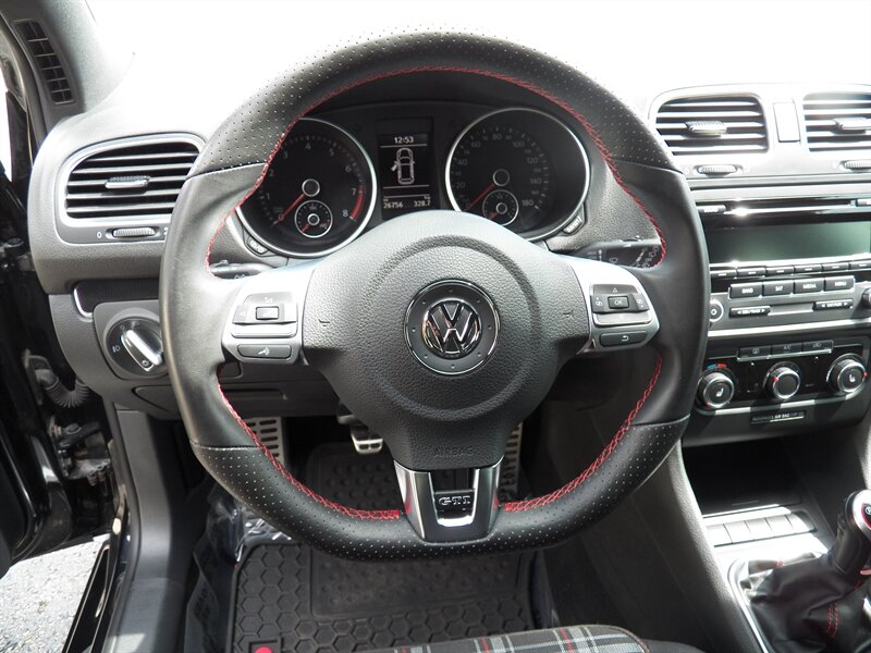 2013 Volkswagen GTI - Photo 20 - Mishawaka, IN 46545