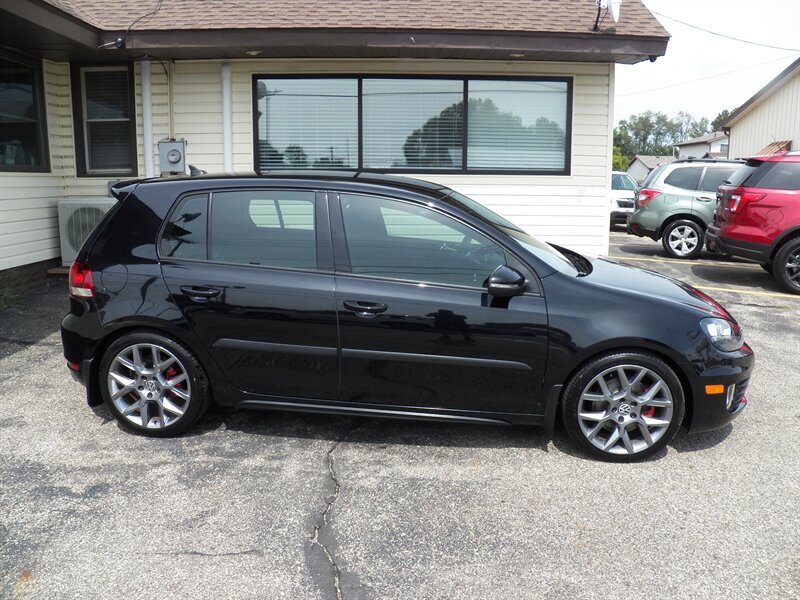 2013 Volkswagen GTI - Photo 2 - Mishawaka, IN 46545