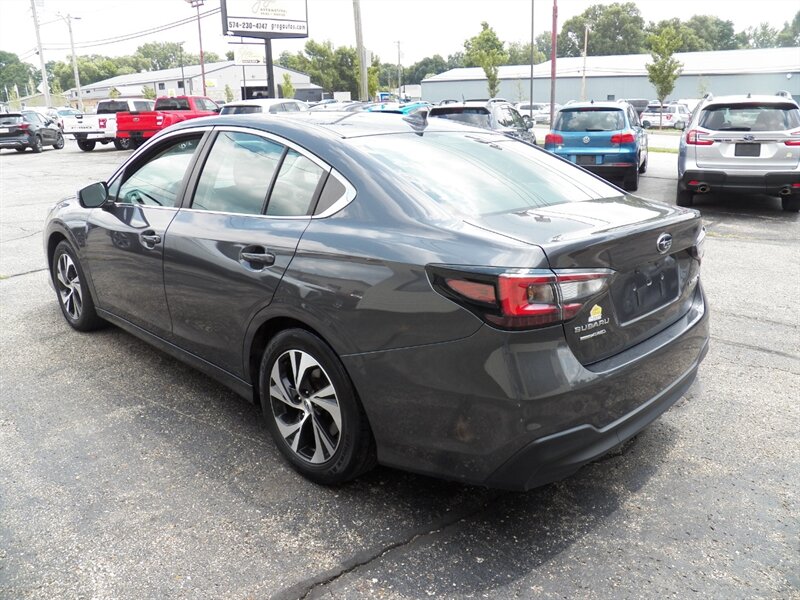 2020 Subaru Legacy Premium AWD - Photo 3 - Mishawaka, IN 46545