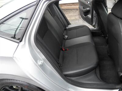 2023 Honda Civic Sport   - Photo 10 - Mishawaka, IN 46545