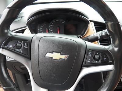 2019 Chevrolet Trax LT   - Photo 15 - Mishawaka, IN 46545